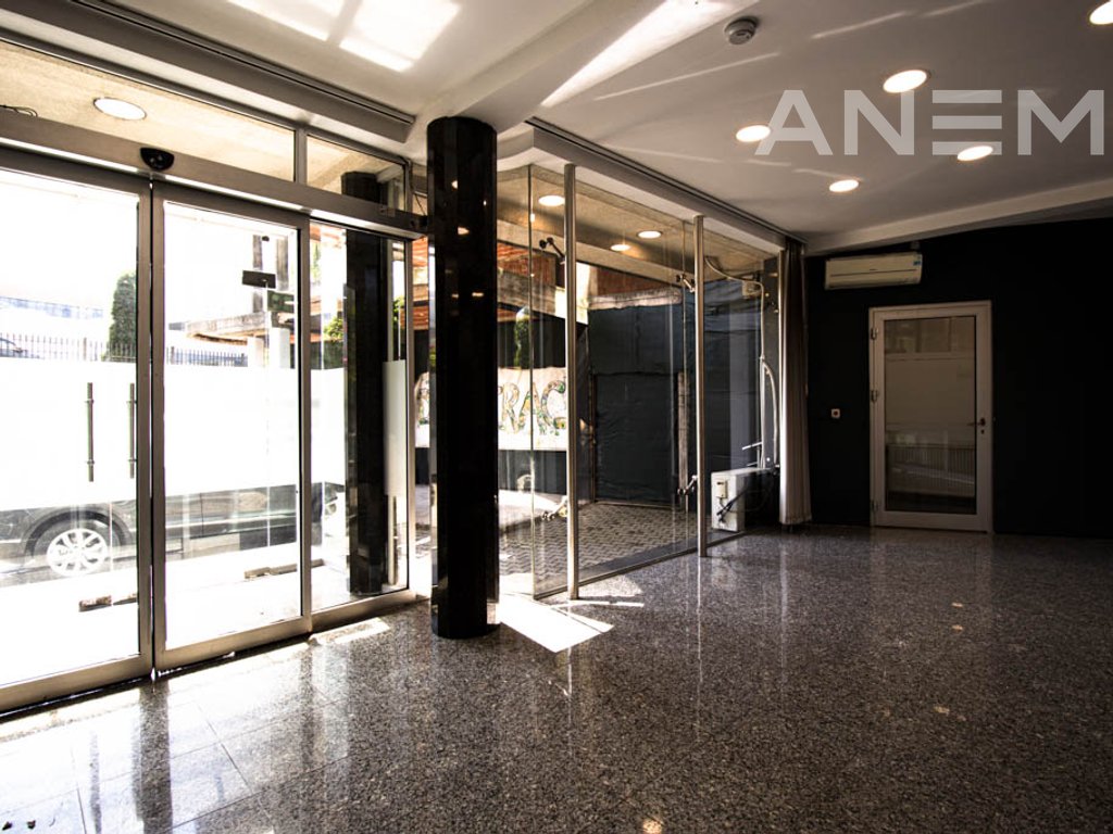 Building for rent 500m² in the Center of Pristina