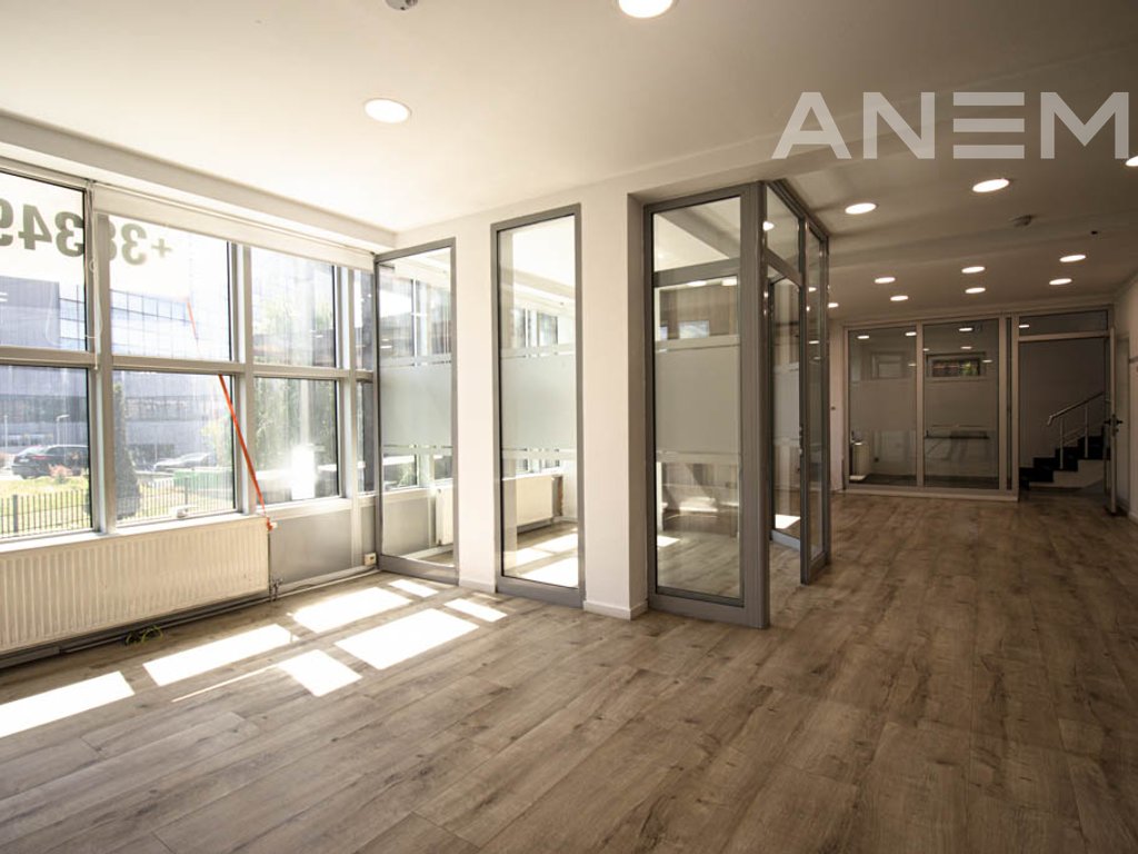 Building for rent 500m² in the Center of Pristina