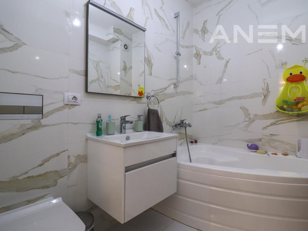House for sale 174m² +42m² in the Marigona Residence neighborhood