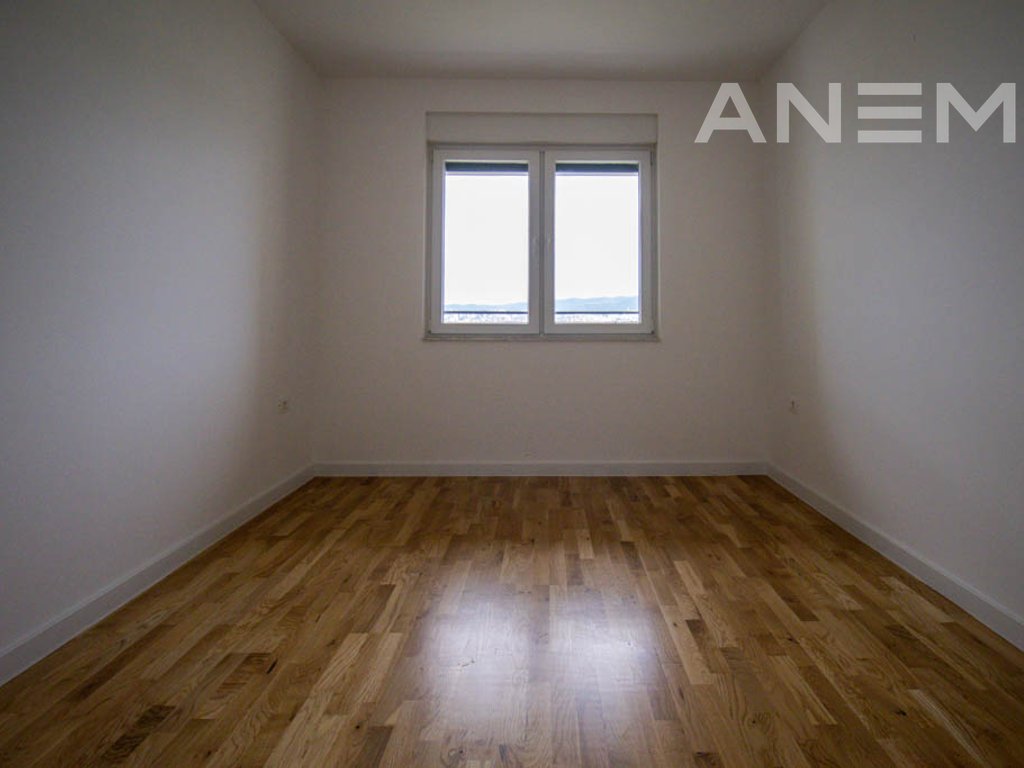 Apartment for sale 109.5m² in the Calabria neighborhood2