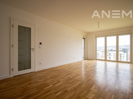 Apartment for sale 109.5m² in the Calabria neighborhood