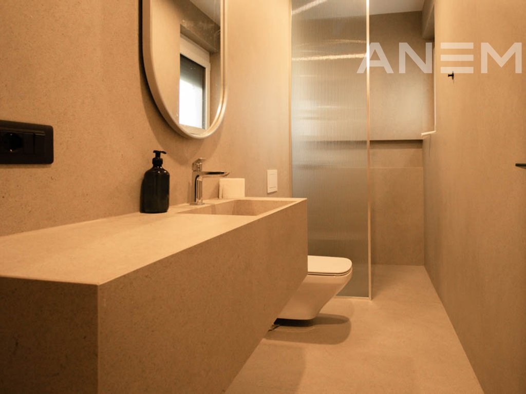 Shtëpi me qira me 4 dhoma gjumi në lagjen Qershia