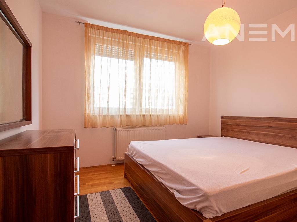 Banesë në shitje 56m² në lagjen Mati 1