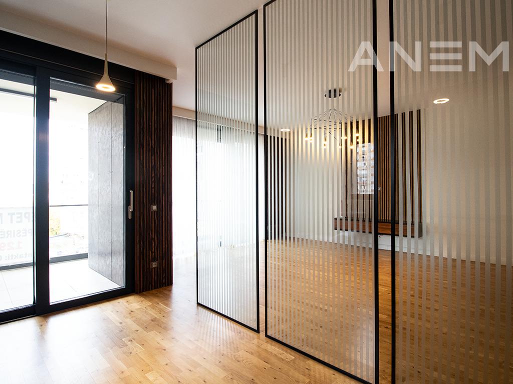 Zyre me qira me 4 hapësira në Aktash