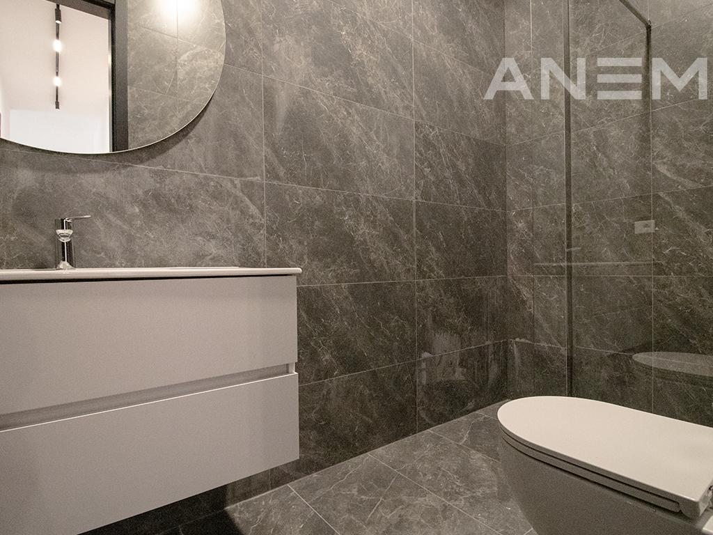 Zyre me qira me 4 hapësira në Aktash