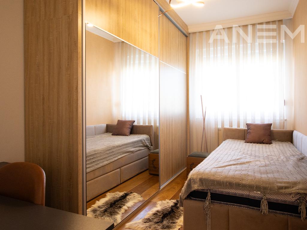 Banesë me qira me 2 dhoma gjumi në rrugën C