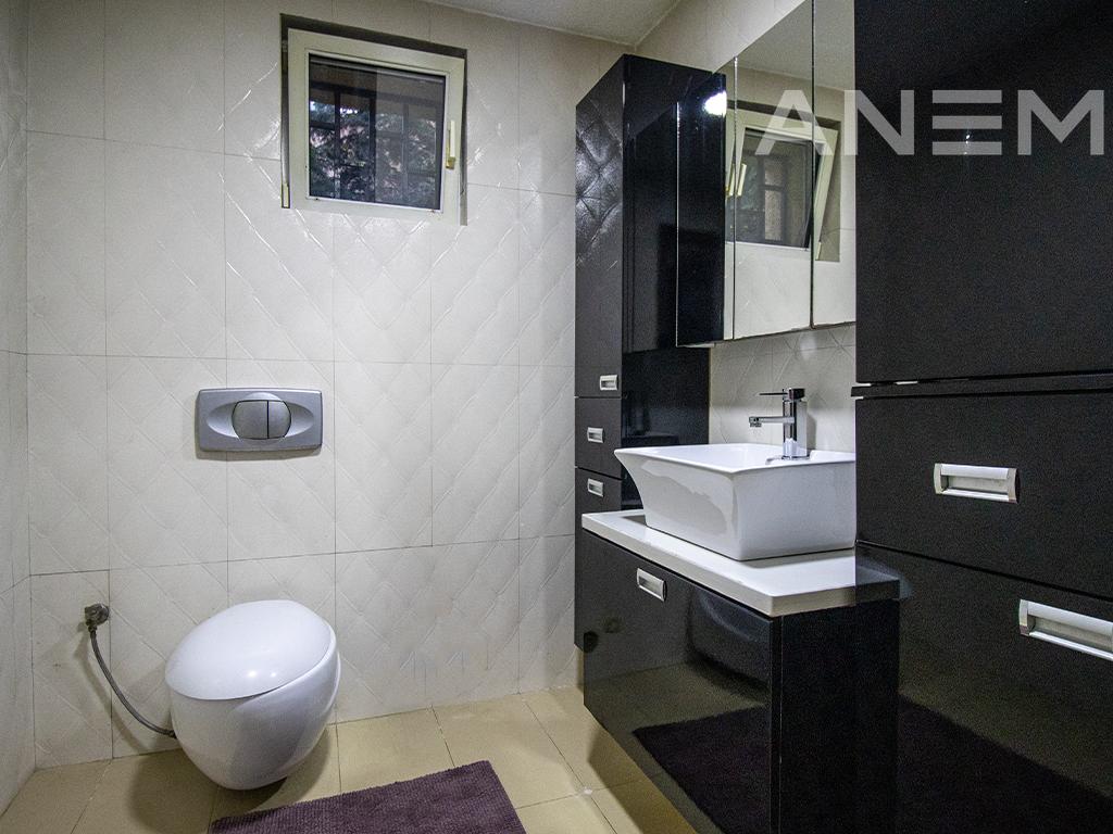 House for sale 510m² in Center