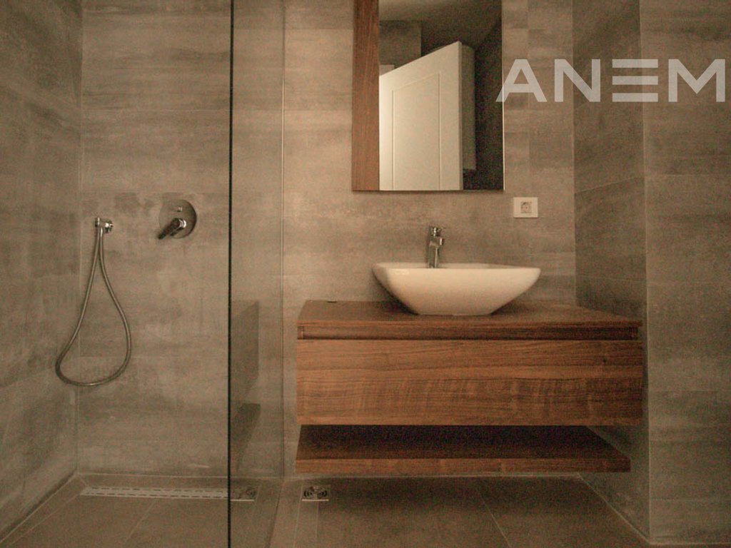 Shtëpi në shitje 165m² +35m² në lagjen Royal Green Residence