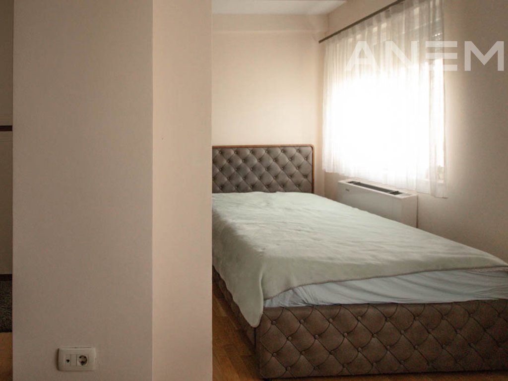 Banesë me qira me 4 dhoma gjumi në Arbëri