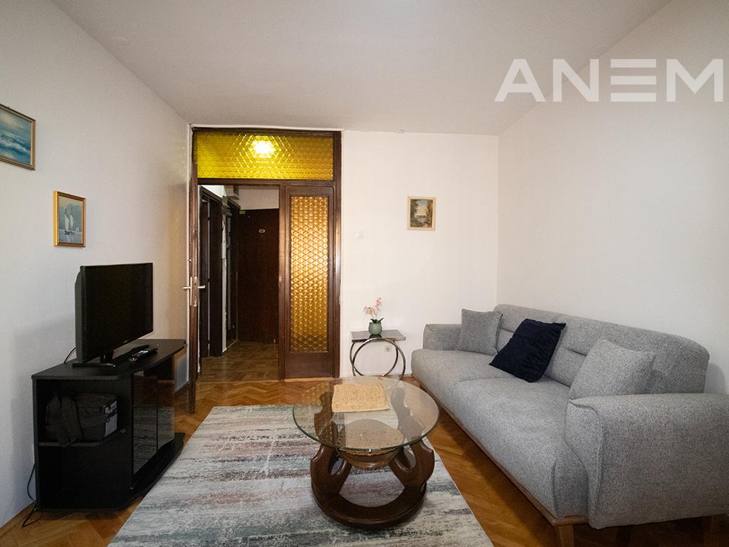 Banesë me qira 55m² te Qafa