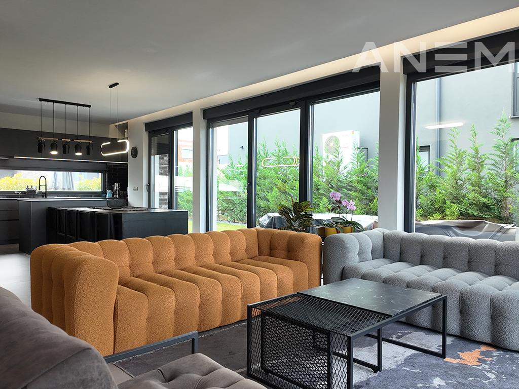 House for sale 237m² in the Arbëria neighborhood