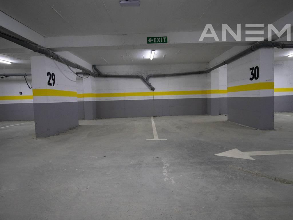 Banesë në shitje 80m² në Veternik