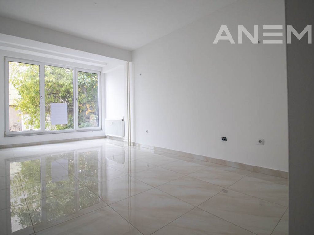 Zyre me qira 135m² në Ulpianë
