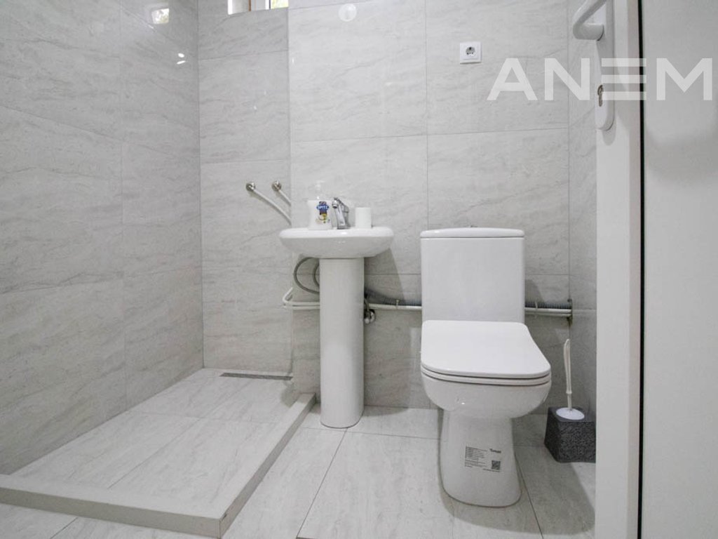 Zyre me qira 135m² në Ulpianë