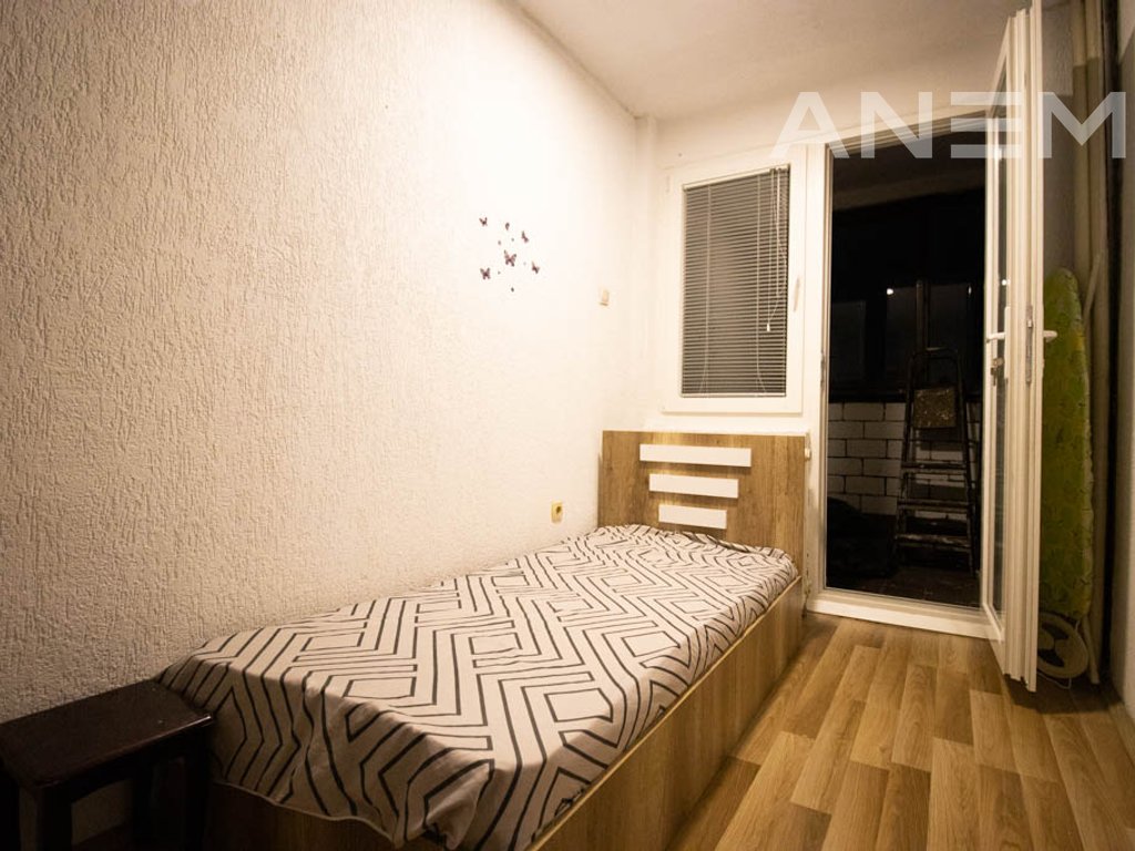 Banesë me qira 120m² në Qendër