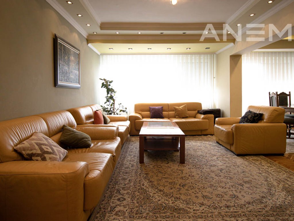 Apartment for sale 114m² in the Dardania neighborhood