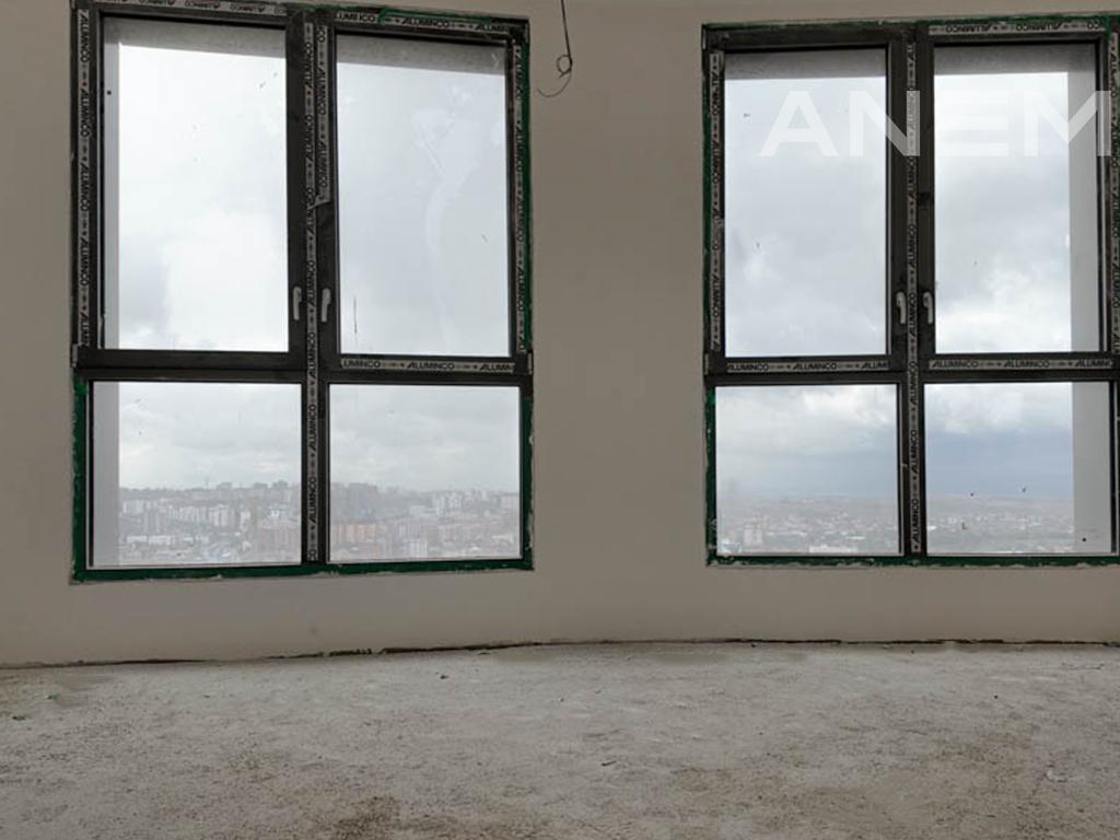 Banesë në shitje 215m² në lagjen Lakrishtë