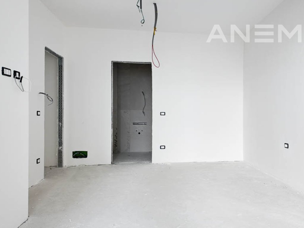 Banesë në shitje 156.8 m² në lagjen Lakrishtë