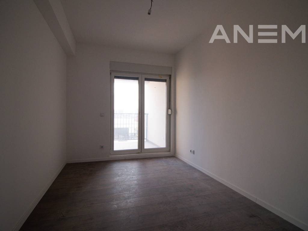 Banesë në shitje 112.9m² në Mat