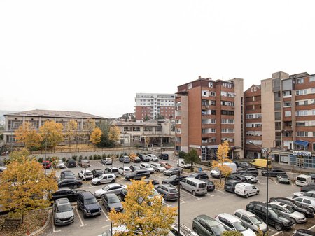 Banesë në shitje 98m² në lagjen Bregu i Diellit