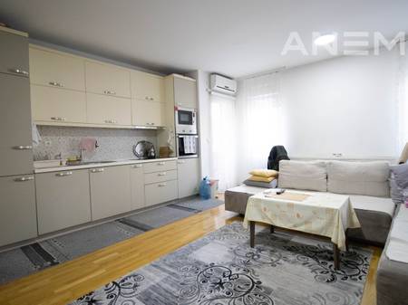 2-bedroom apartment for rent in Arbëri