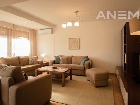 Banesë me qira me 2 dhoma gjumi në lagjen Dardania