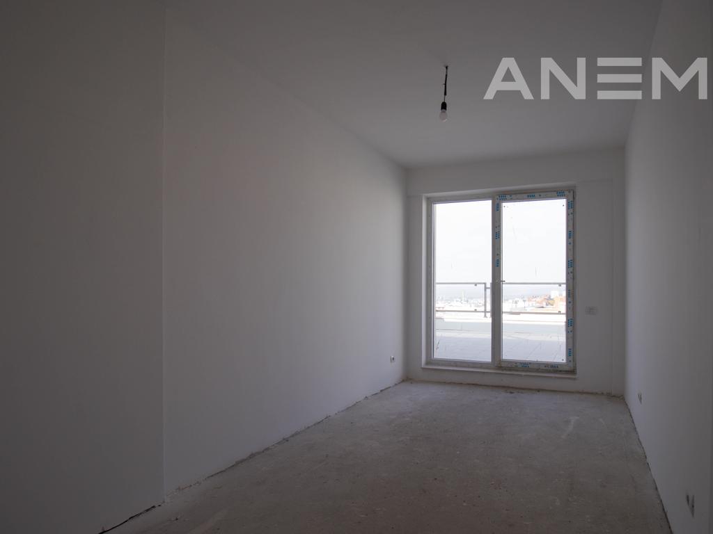 Penthouse në shitje 177m² + 259.50m² tarrace në Mat 1