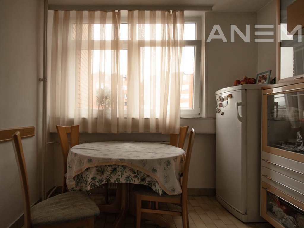 Banesë në shitje 98m² në lagjen Bregu i Diellit
