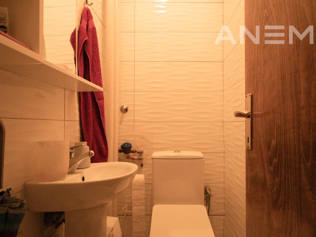 Banesë në shitje 98m² në lagjen Bregu i Diellit