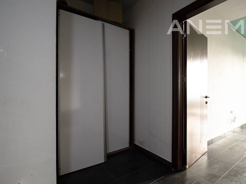 Banesë në shitje 88m² në Lakrishtë