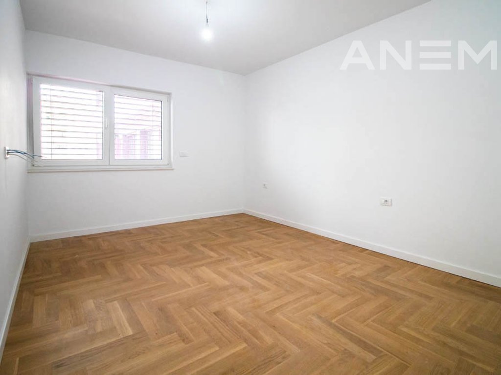 Banesë në shitje 140.5 m² te Mahalla e Muhaxherëve