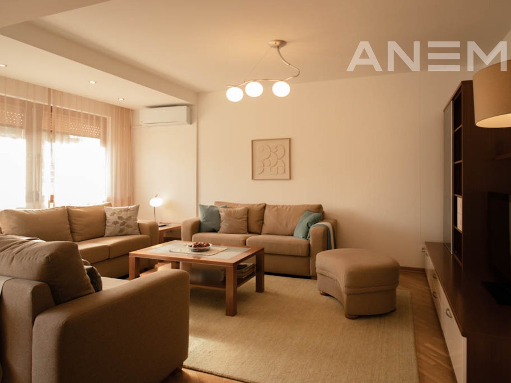 Banesë me qira me 2 dhoma gjumi në lagjen Dardania