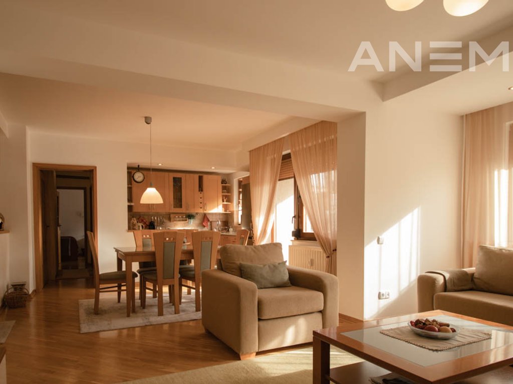 Banesë me qira me 2 dhoma gjumi në lagjen Dardania