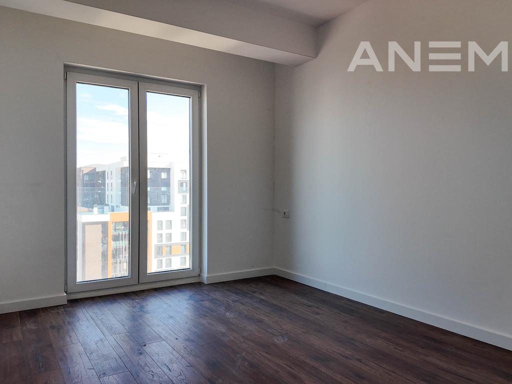 Penthouse në shitje 127m² + 73m² tarrace në Bregun e Diellit