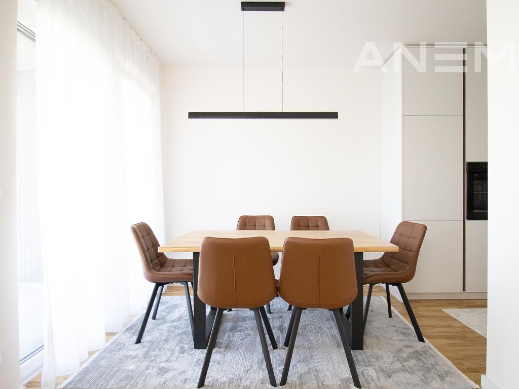 Apartment for rent with 2 bedrooms on B street