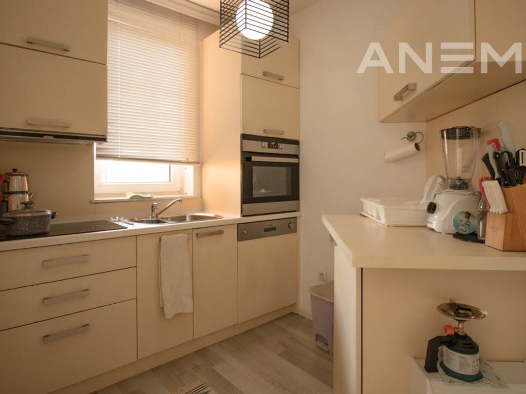 Shtëpi në shitje 667m² në lagjen Sofalia
