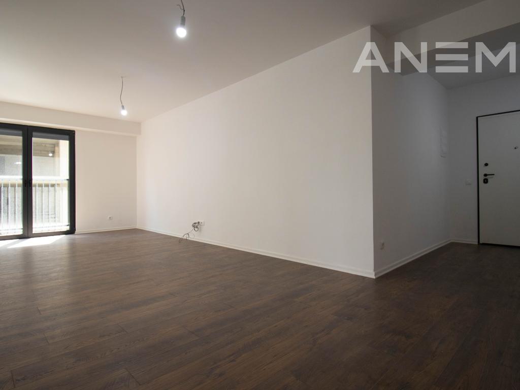 Office for rent with 4 workspaces in the Lakrishte neighborhood