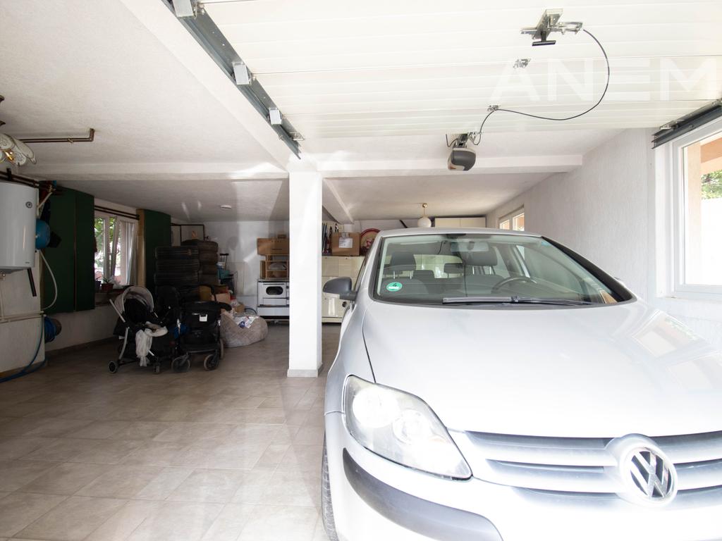 House for sale 250m² in the Vranjevc neighborhood