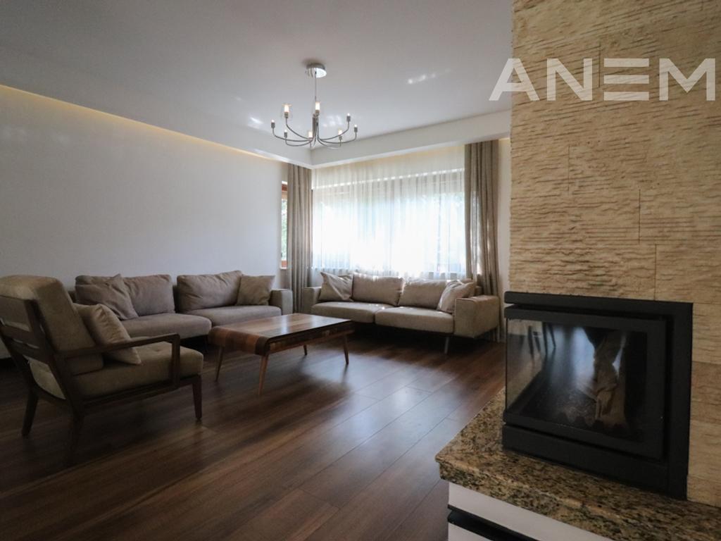 Shtëpi me qira 210m² në Marigona Residence