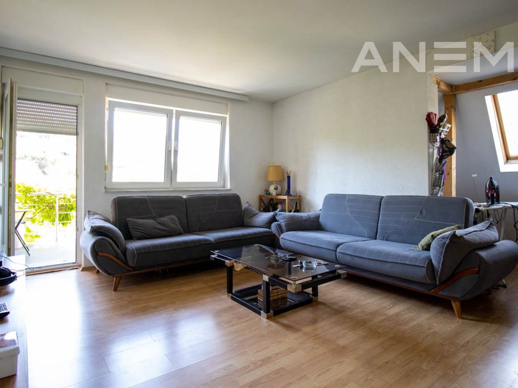 Shtëpi në shitje 440m² në lagjen Mati 1
