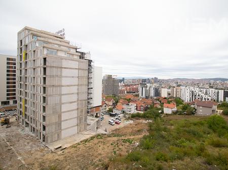 Banesë në shitje 92m² në Veternik