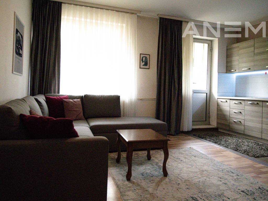 Banesë në shitje 43.66m² në Ulpianë