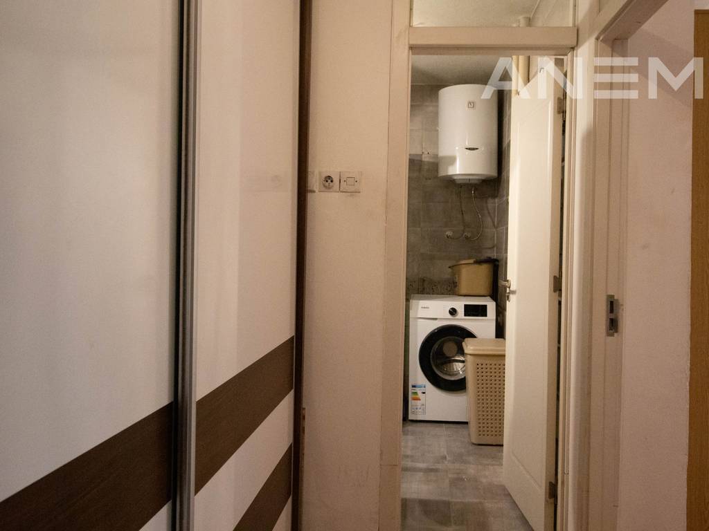 Banesë në shitje 43.66m² në Ulpianë