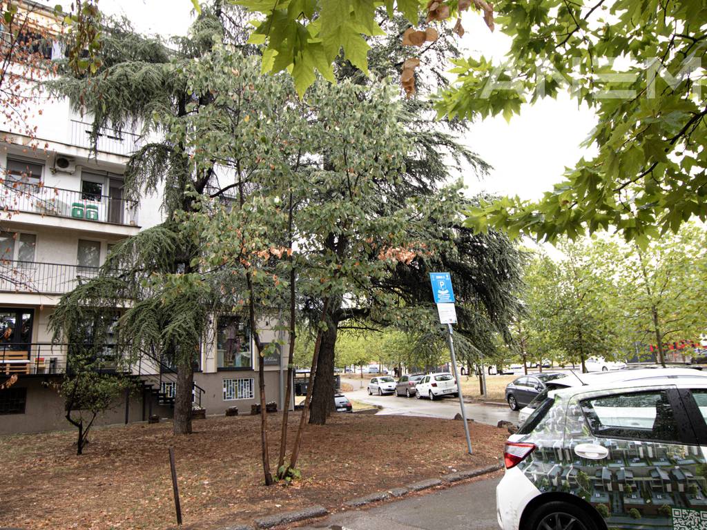 Banesë në shitje 43.66m² në Ulpianë