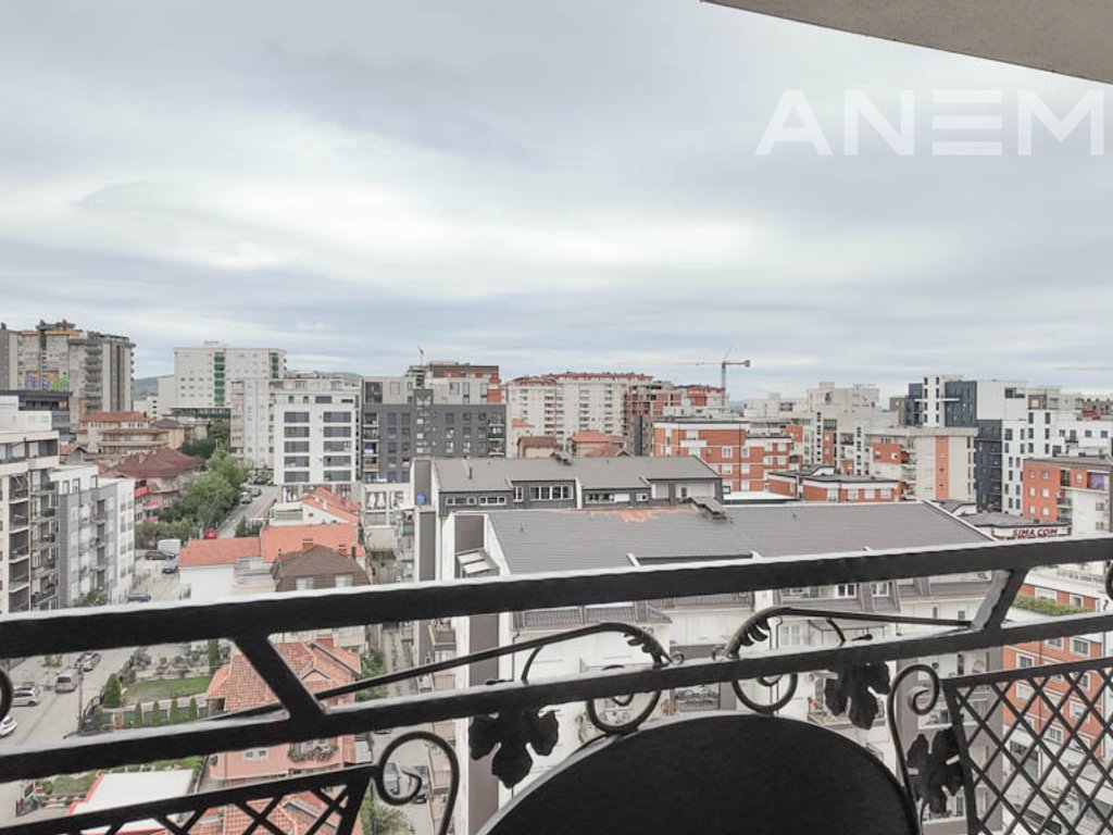 Banesë me qira me 2 dhoma gjumi në Rrugën B