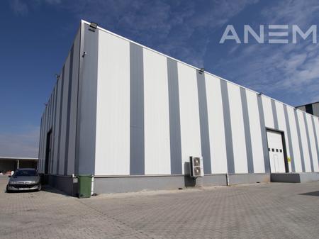 Depo me qira 600m² në Veternik