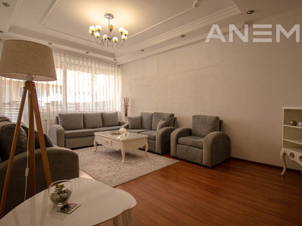 3-bedroom apartment for rent in Arbëri