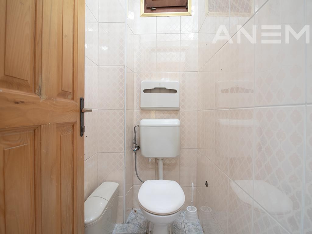 Shop for rent 430m² in Center