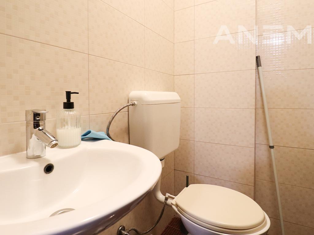 Banesë me qira me 2 dhoma gjumi në Bregun e Diellit