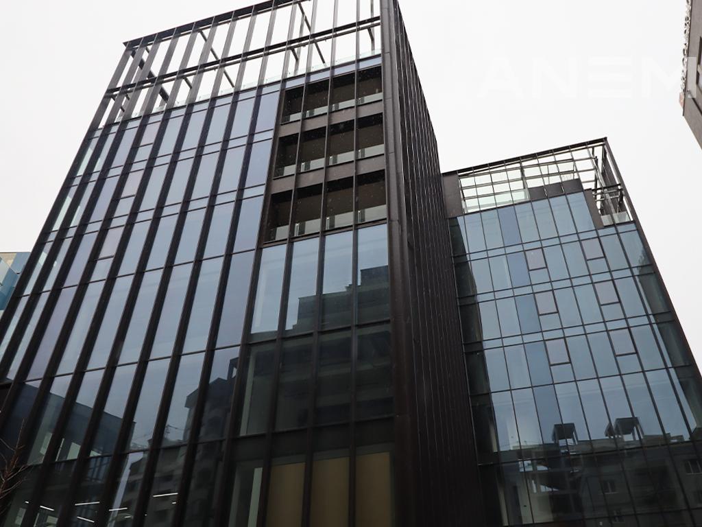 Zyre me qira 200m² në Mat